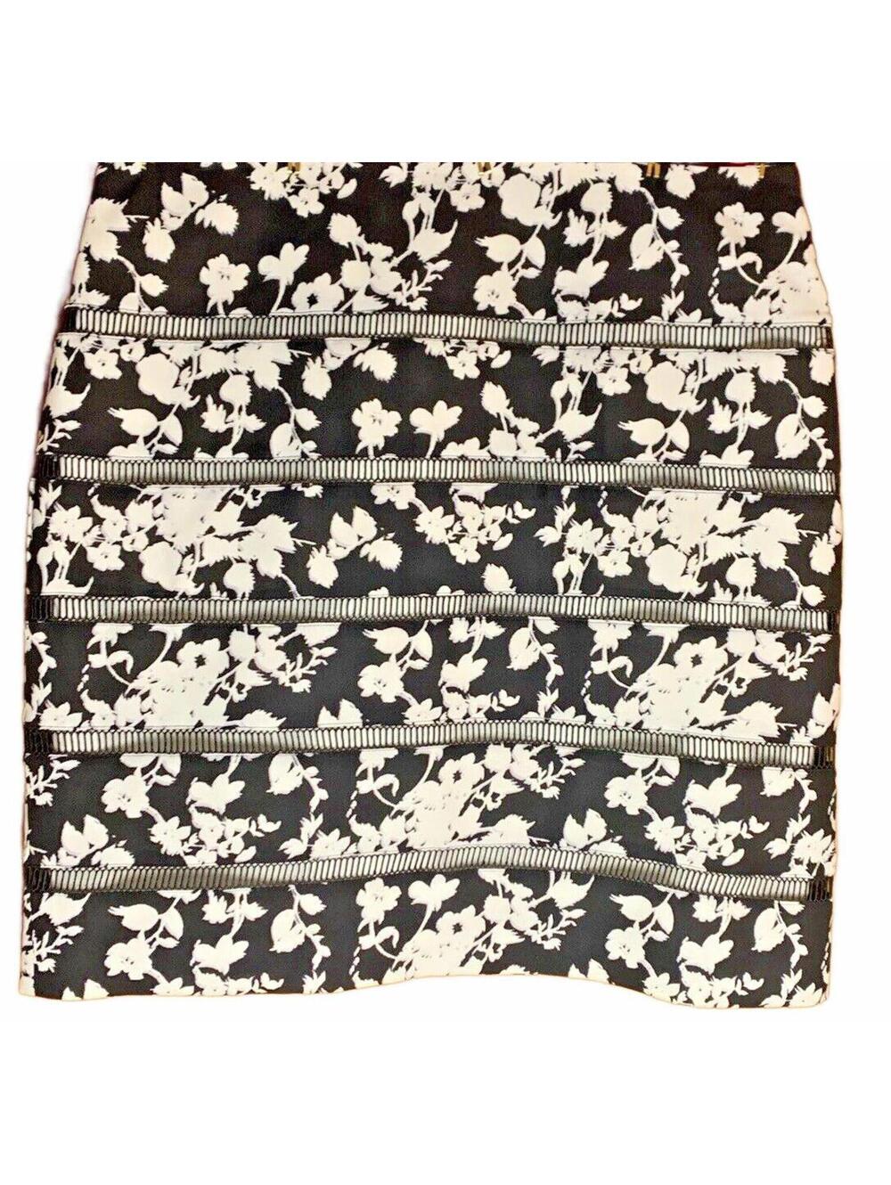 White House Black Market Black White Floral Tiered Straight Skirt Lined Size 4